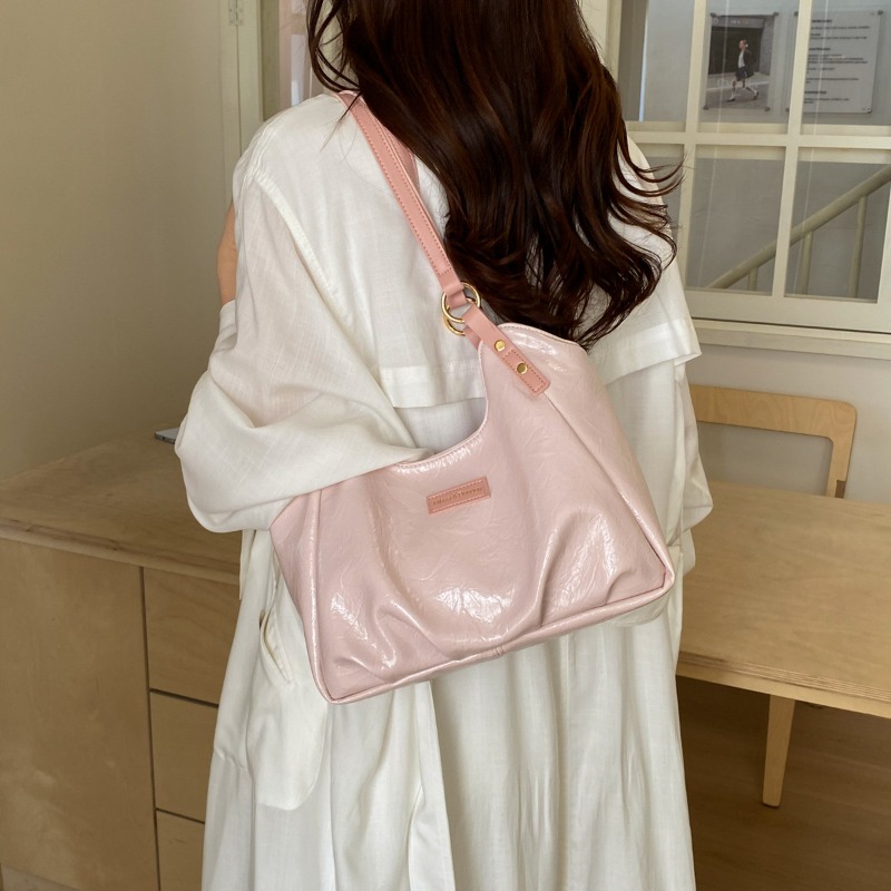 Interior Design Minimalist - Bolsos de mano minimalistas retro para